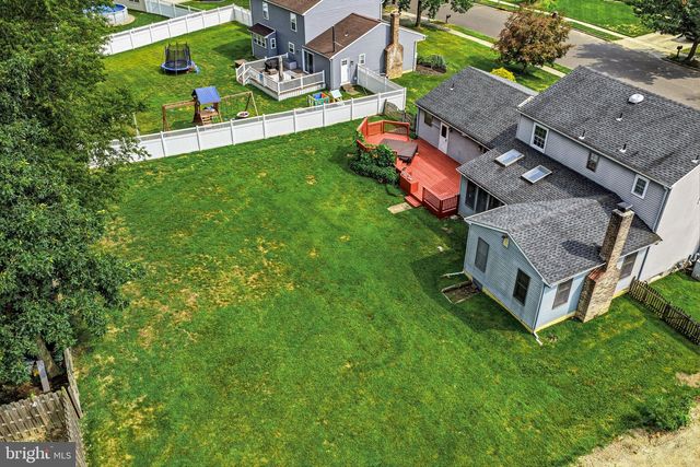 15 WESTMINSTER DR, Voorhees, NJ 08043
