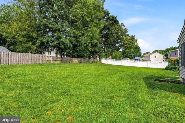 15 WESTMINSTER DR, Voorhees, NJ 08043