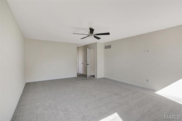 211 Windmill View Drive, O'fallon, MO 63385