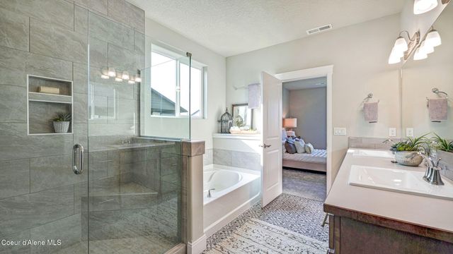 20582 N BOMBASTIC ST, Rathdrum, ID 83858