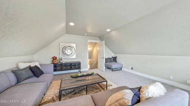 20582 N BOMBASTIC ST, Rathdrum, ID 83858