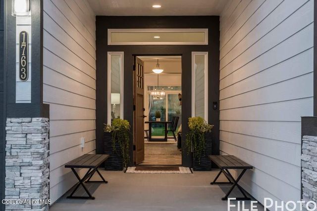 20582 N BOMBASTIC ST, Rathdrum, ID 83858