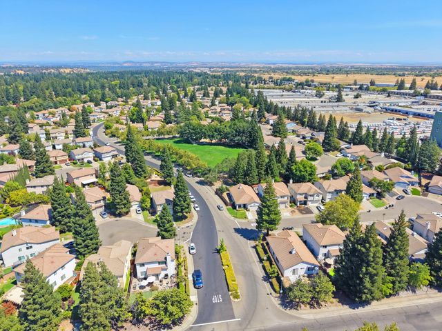 2358 Stone River Ct, Rancho Cordova, CA 95670