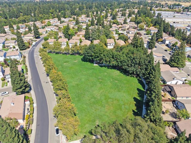 2358 Stone River Ct, Rancho Cordova, CA 95670