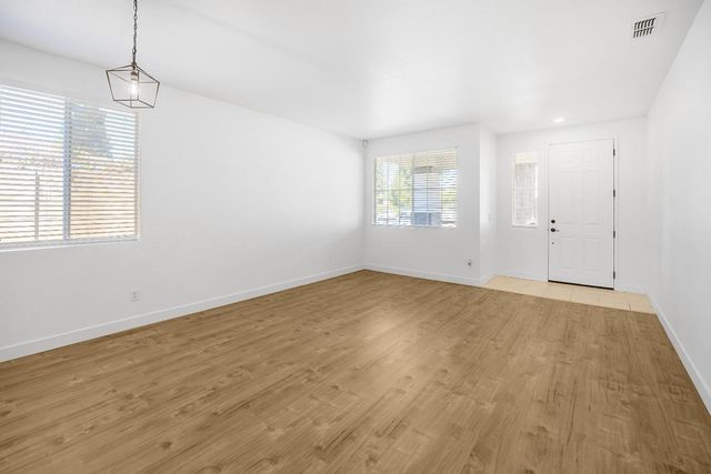 2358 Stone River Ct, Rancho Cordova, CA 95670