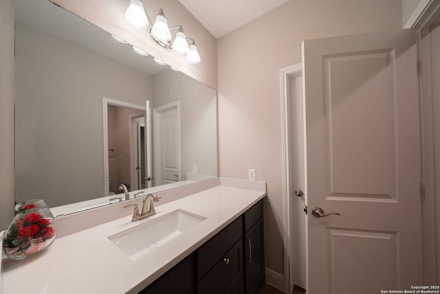 1729 Crystal Bridges, San Antonio, TX 78260