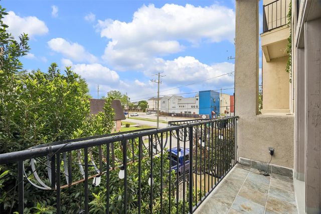 5022 Lillian Street, Houston, TX 77007