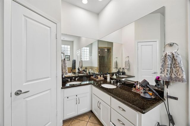 5022 Lillian Street, Houston, TX 77007