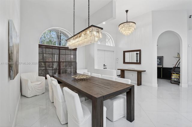 1221 NW 141st Ave, Pembroke Pines, FL 33028