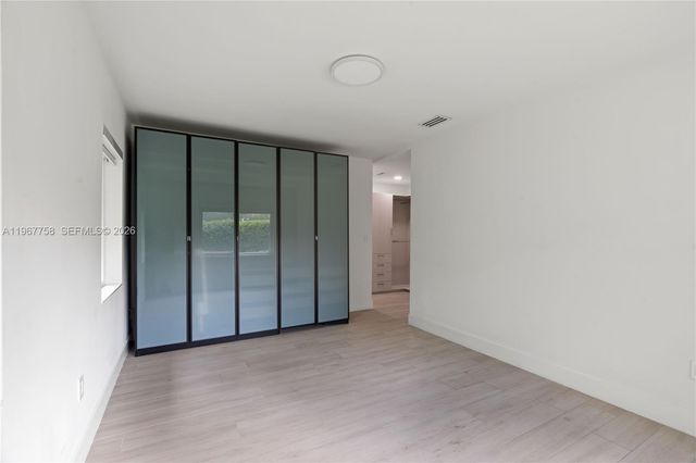 4020 Riviera Dr, Coral Gables, FL 33146