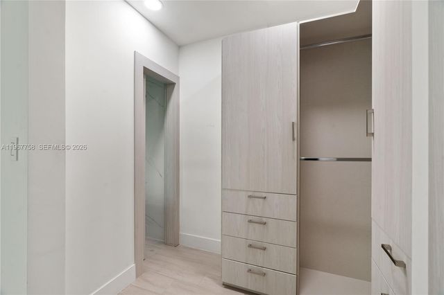 4020 Riviera Dr, Coral Gables, FL 33146