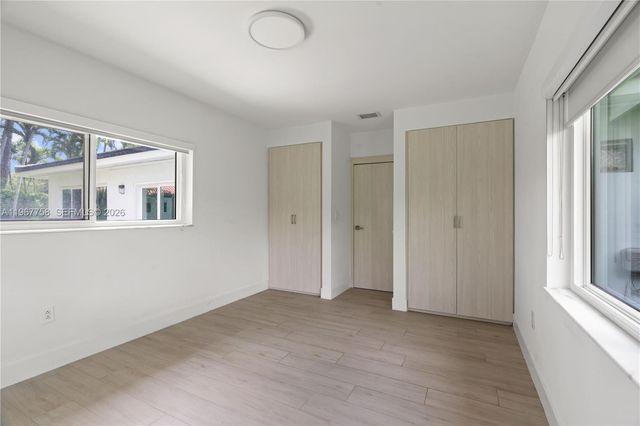 4020 Riviera Dr, Coral Gables, FL 33146