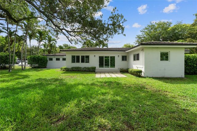 4020 Riviera Dr, Coral Gables, FL 33146
