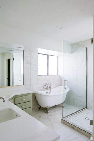 1054 W WESLEY POWELL, St. George, UT 84790