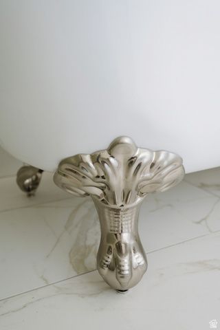 1054 W WESLEY POWELL, St. George, UT 84790