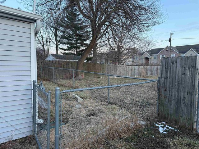 2605 Westward Drive, Fort Wayne, IN 46809