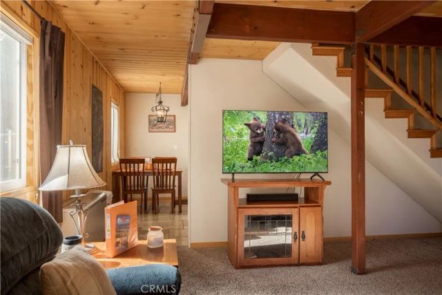 188 Imperial, Sugarloaf, CA 92386