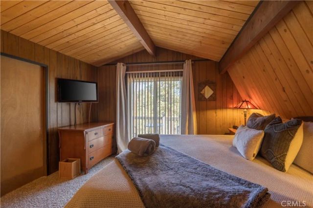 188 Imperial, Sugarloaf, CA 92386