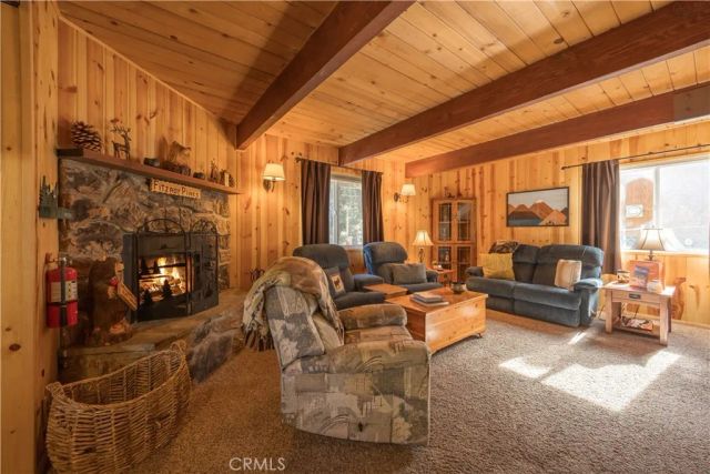 188 Imperial, Sugarloaf, CA 92386