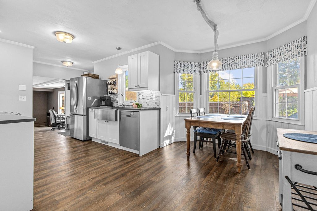 7005 Oak Grove Boulevard, Richfield, MN 55423 — photo 2