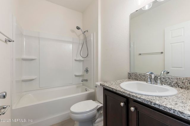 11006 STAPLETON Drive, Jacksonville, FL 32222