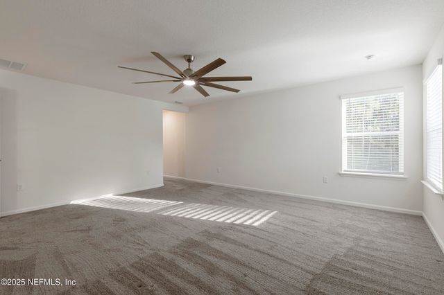 11006 STAPLETON Drive, Jacksonville, FL 32222