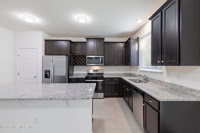 11006 STAPLETON Drive, Jacksonville, FL 32222