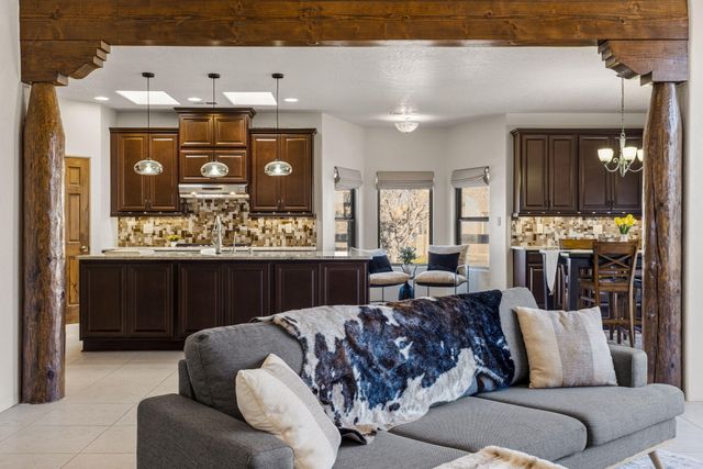 10551 Signal Avenue NE, Albuquerque, NM 87122