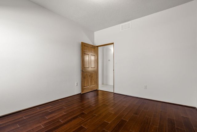 10551 Signal Avenue NE, Albuquerque, NM 87122