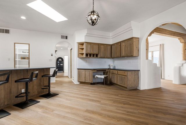 10551 Signal Avenue NE, Albuquerque, NM 87122