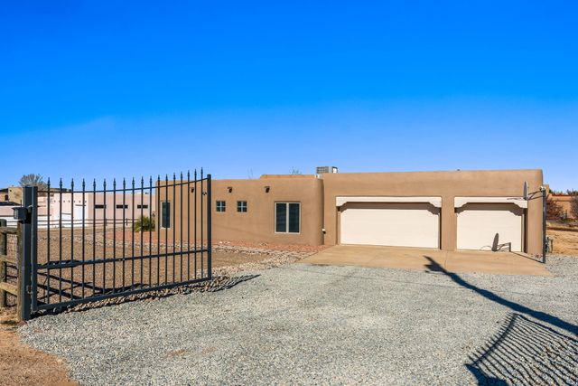 10551 Signal Avenue NE, Albuquerque, NM 87122