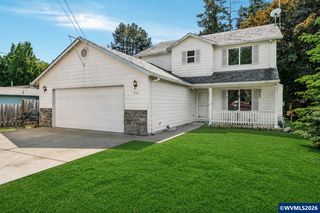 712 Main St, Dayton, OR 97114