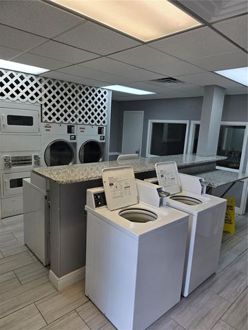 712 OAKGROVE DRIVE 230, Brandon, FL 33510