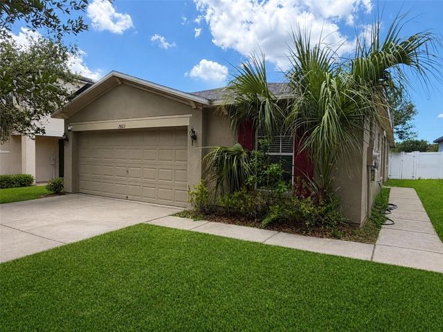 7823 CARRIAGE POINTE DRIVE, Gibsonton, FL 33534