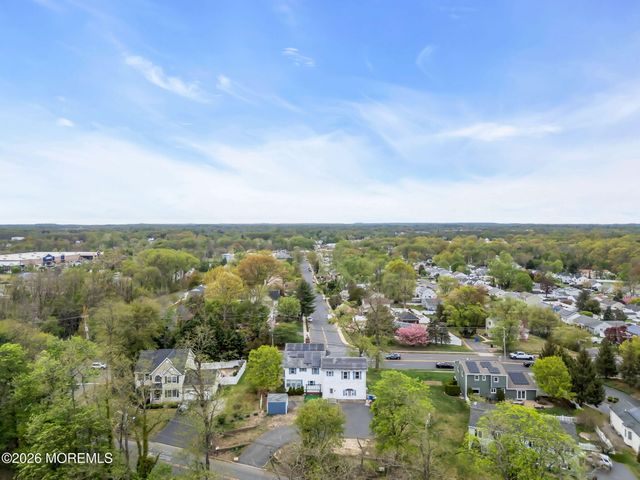 123 Reynolds Drive, Eatontown, NJ 07724
