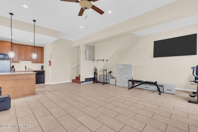 123 Reynolds Drive, Eatontown, NJ 07724