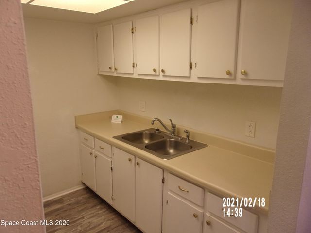 2170 Knox Mcrae Drive 39, Titusville, FL 32780