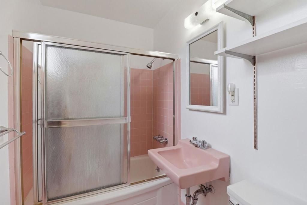 Image 21 of property listing at 1033 Skyline Drive, Daly City, CA 94015