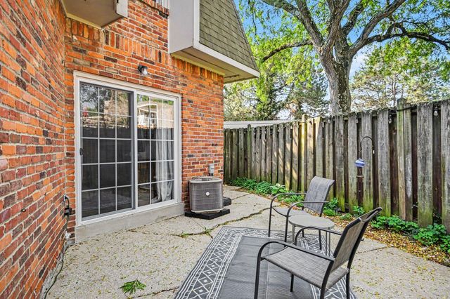 1501 Lafayette Drive, 1501, Columbus, OH 43220