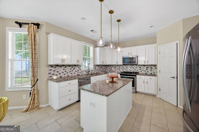 3482 Walnut Ridge, Atlanta, GA 30349