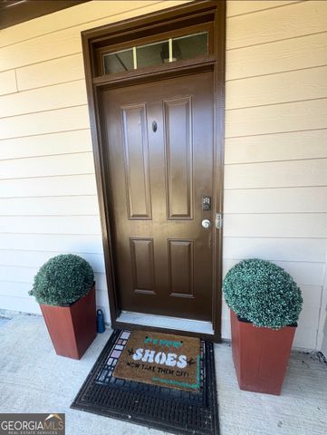 8490 Glenview Street, Douglasville, GA 30134