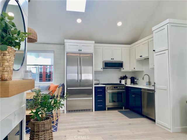212 Garnet, Newport Beach, CA 92662
