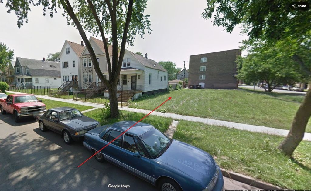 8002 S Escanaba Avenue, Chicago, IL 60617 — exterior