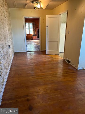 604 GRANT PL, Frederick, MD 21702