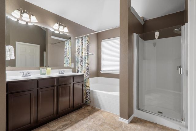 9217 Oldwest Trail, Fort Worth, TX 76131