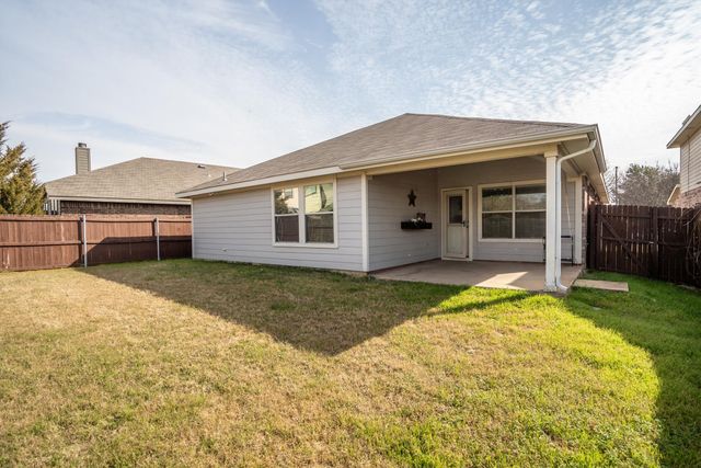 9217 Oldwest Trail, Fort Worth, TX 76131