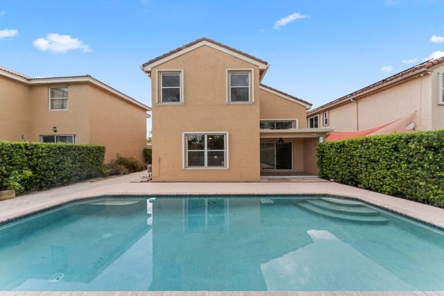 2103 SW 173rd Avenue, Miramar, FL 33029