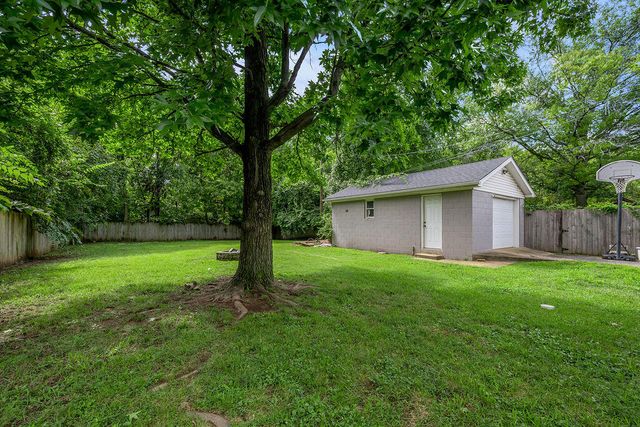 612 Parkside Drive, Lexington, KY 40505