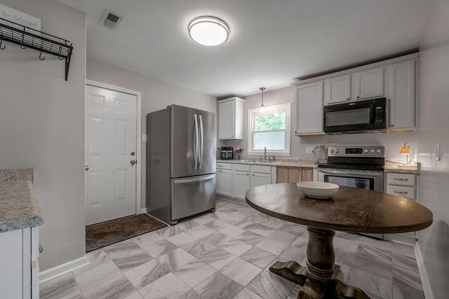 612 Parkside Drive, Lexington, KY 40505