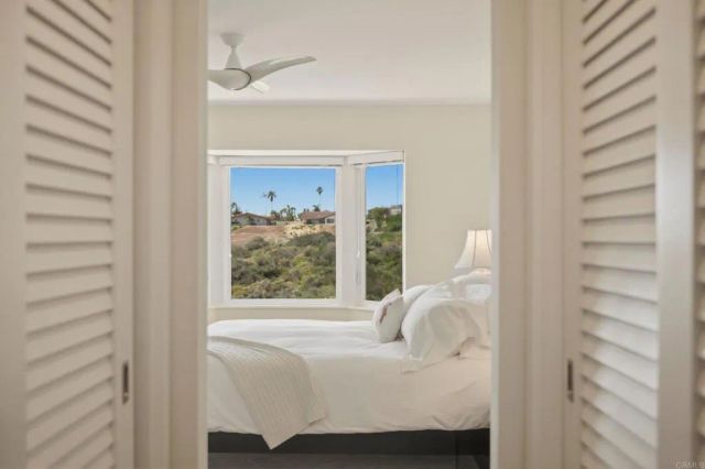 5958 Sagebrush Road, La Jolla, CA 92037